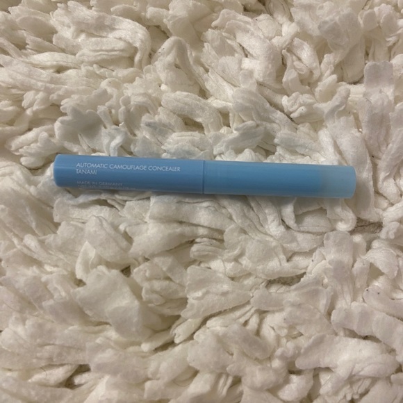 Concealer 😍New - Picture 2 of 3